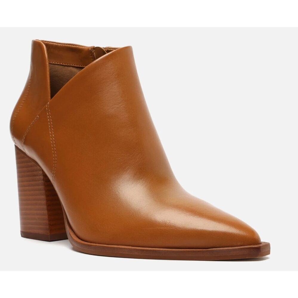 Arezzo Leather Boots Size 9.5 Pointed Toe Block Heel Pull On Booties NEW